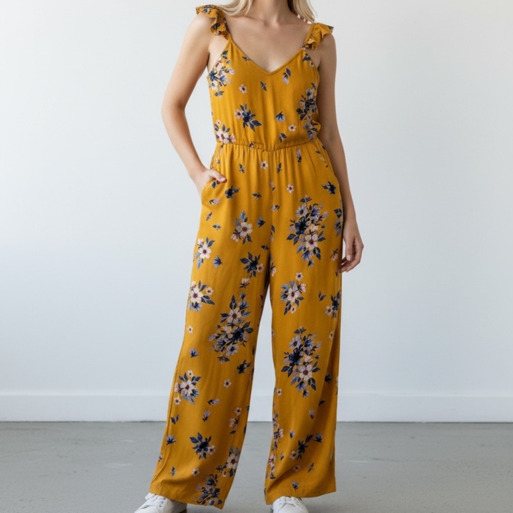 Jessica Simpson Yellow Mustard Summer Floral Jumpsuit NWT size Medium